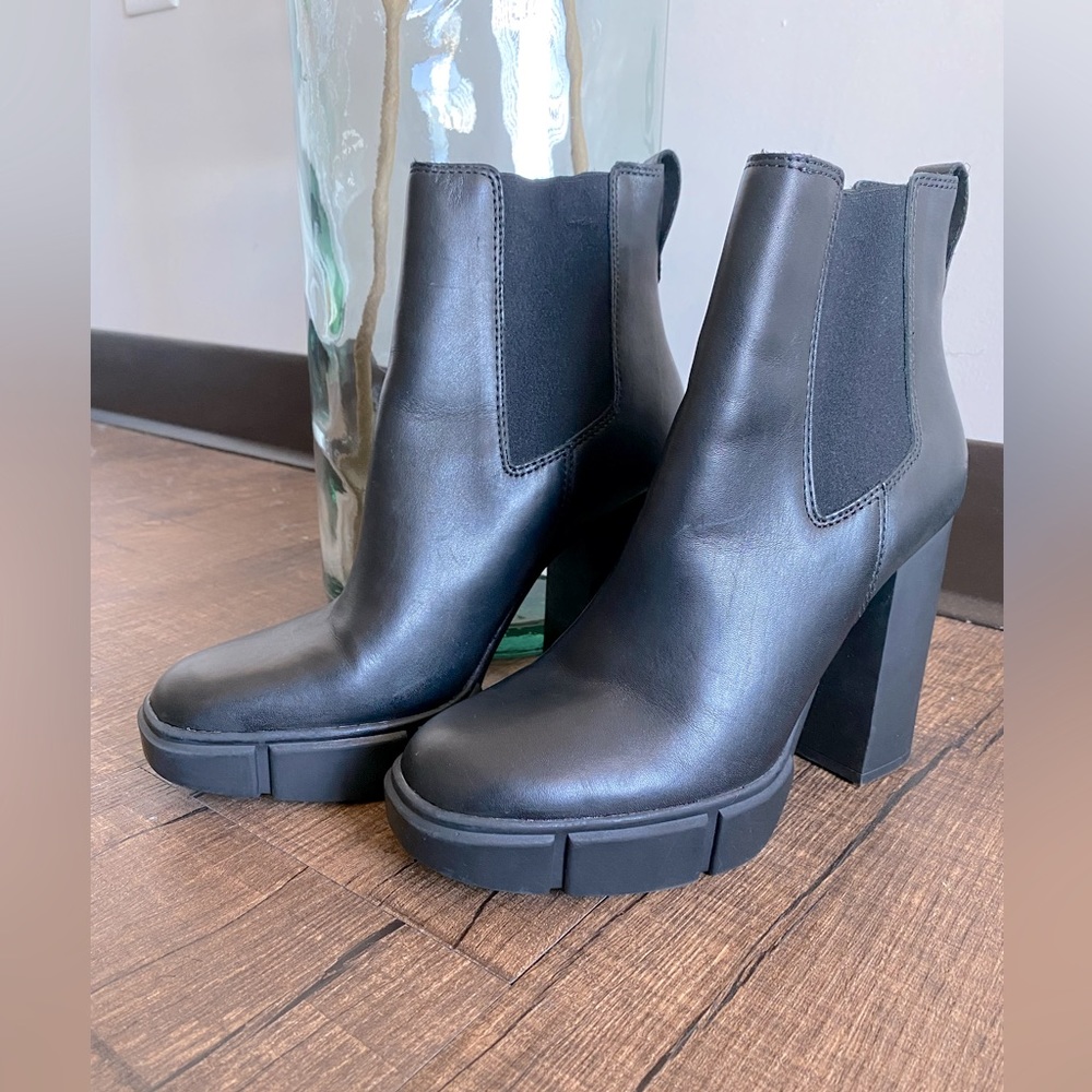Steve Madden booties